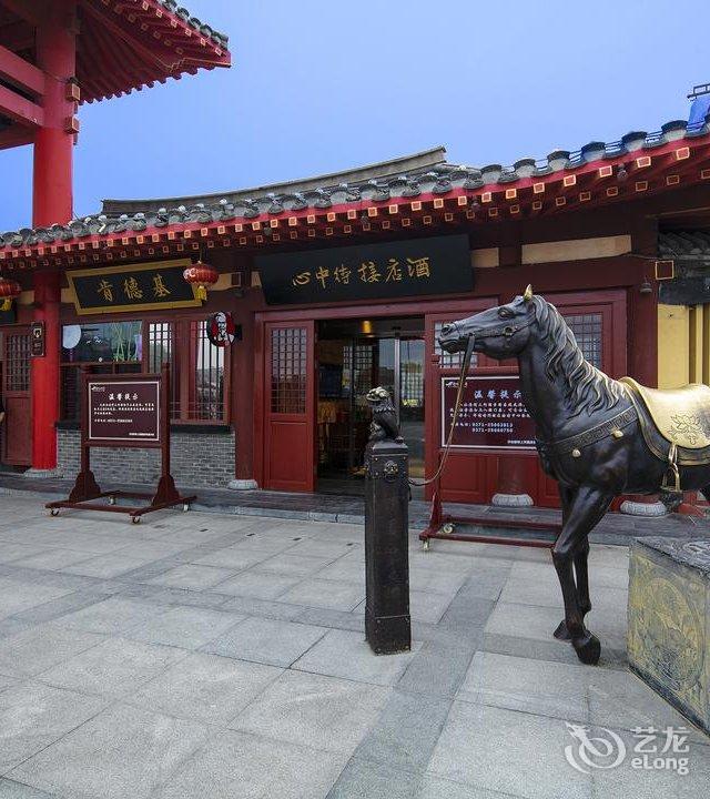 开封清明上河园客栈