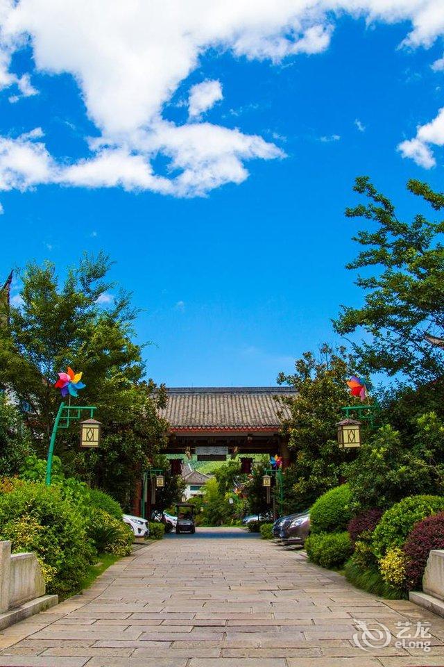 安吉大年初一风景小镇