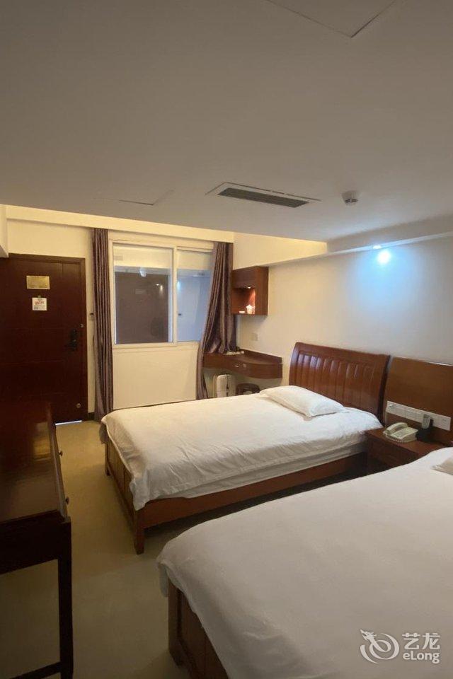 三清山日上山庄 | 三清山日上山庄价格,地址,咨询电话和在线预订