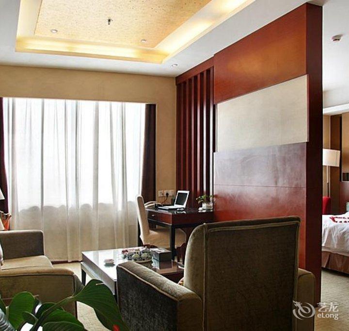 泰安丽景广场酒店