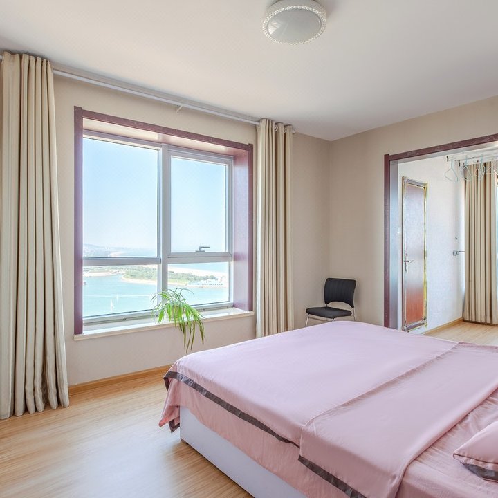 日照伴海时光海景度假公寓(绿舟南路分店),地址:万平口/东夷小镇度假区 | 东港区东港区绿舟南路辉煌国际·海港城-C区,预订价格,联系电话 ...