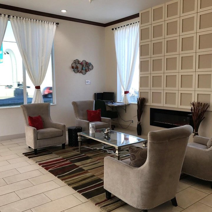 德雷珀華美達酒店