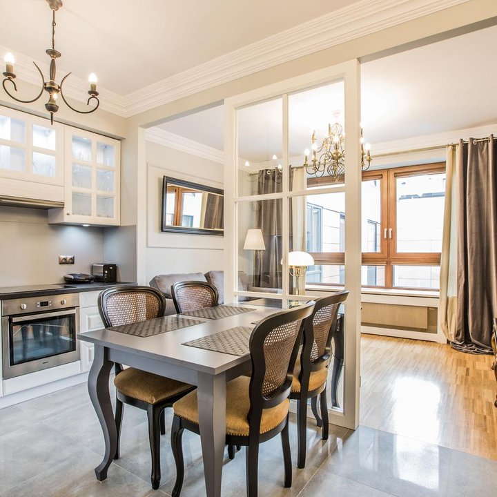 inQse 華沙 | 中心