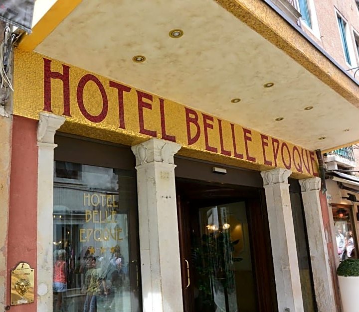 Hotel Belle Epoque