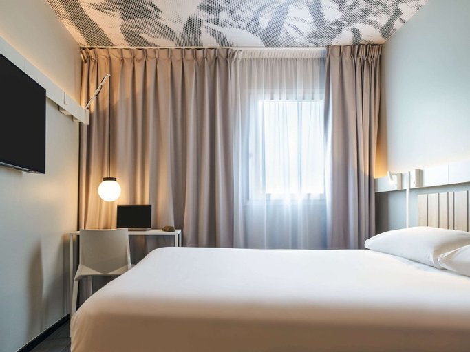 Ibis Clamart Paris Vélizy