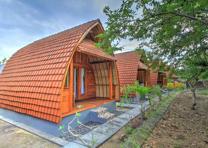 Kira Cottages
