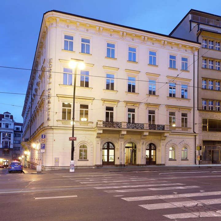 塔利亞歐洲之星酒店