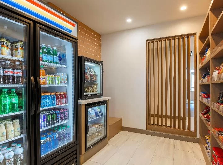 芝加哥奧黑爾機場智選假日套房酒店