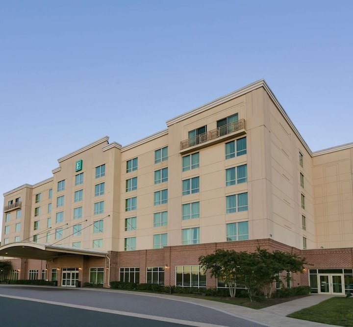 Embassy Suites by Hilton Dulles North Loudoun