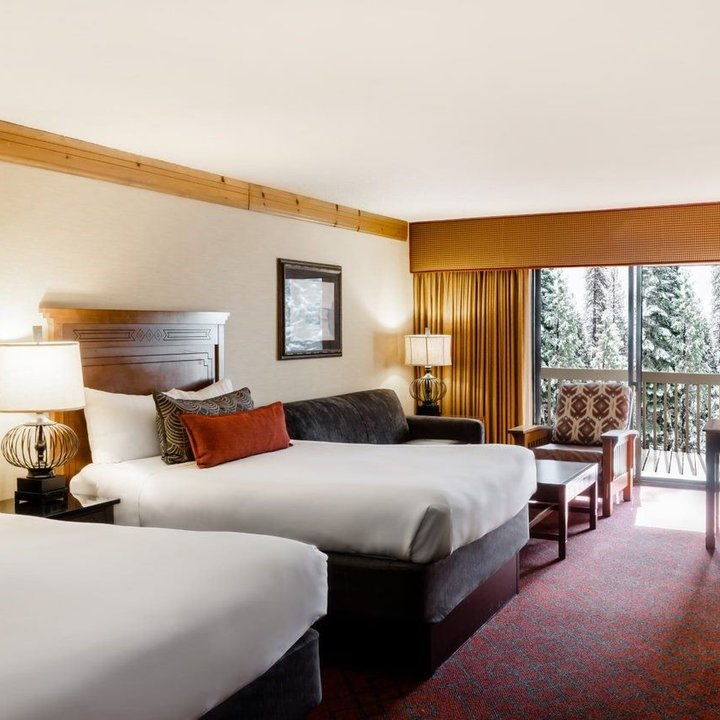 優勝美地泰納亞洛奇酒店