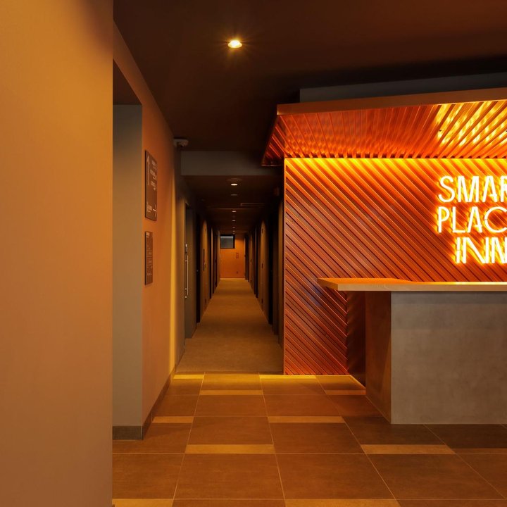 京都四條堀川智能廣場酒店