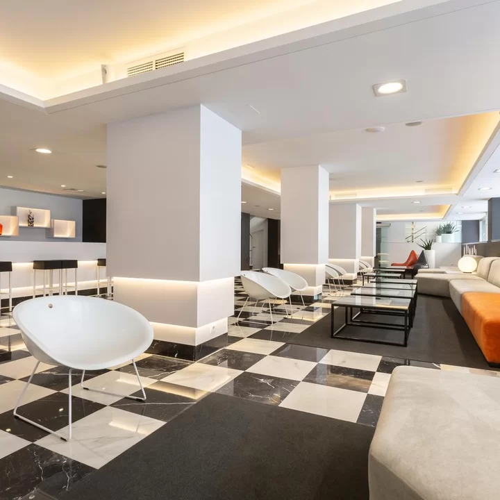 蒙特卡梅洛酒店