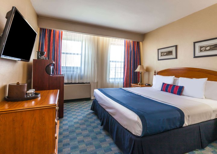 澤西市華美達酒店