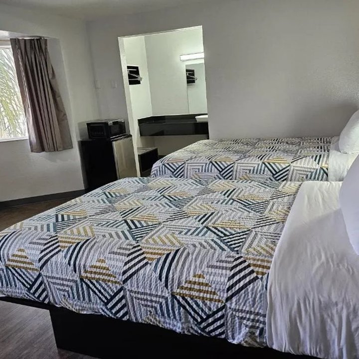 威斯敏斯特北6號汽車旅館