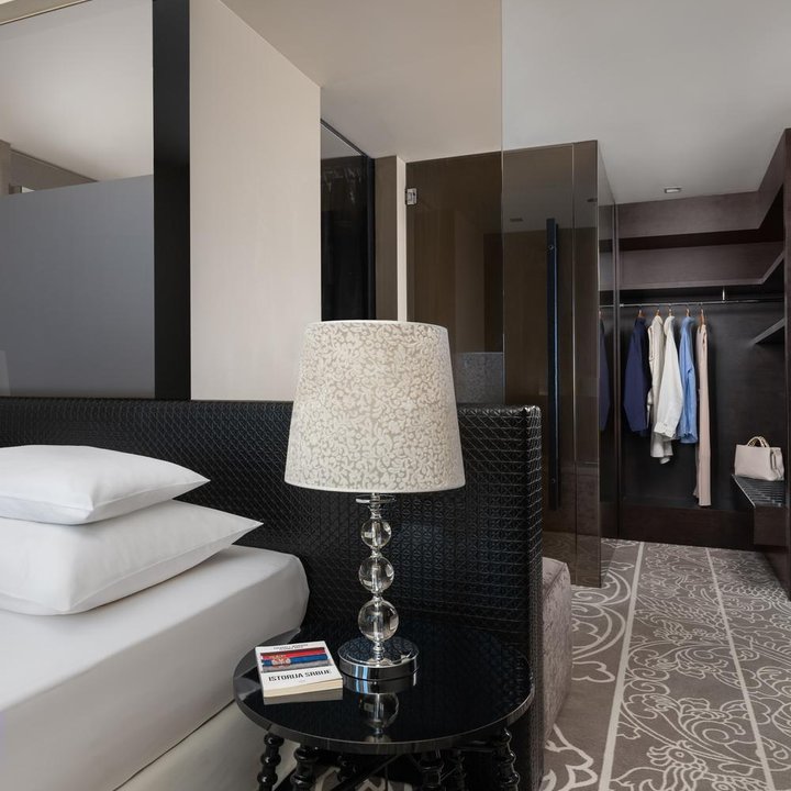 Zijin Hotel Belgrade