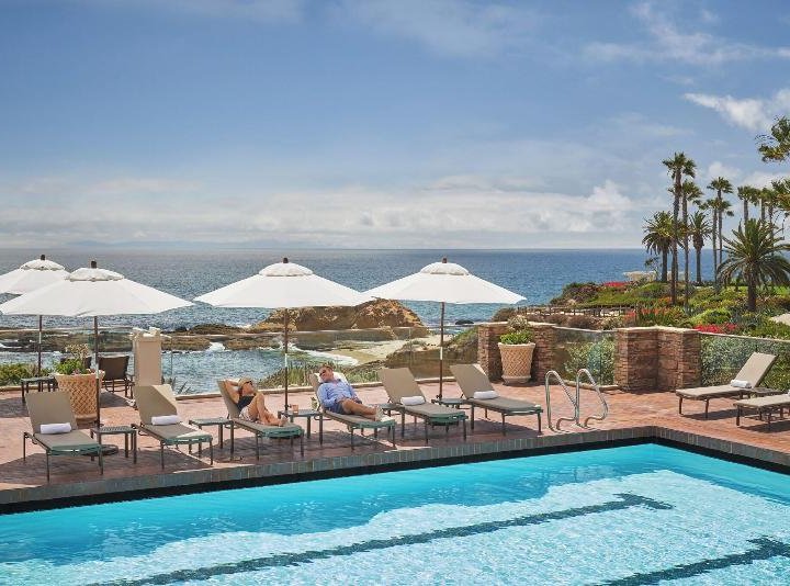 蒙太奇拉古納海灘酒店