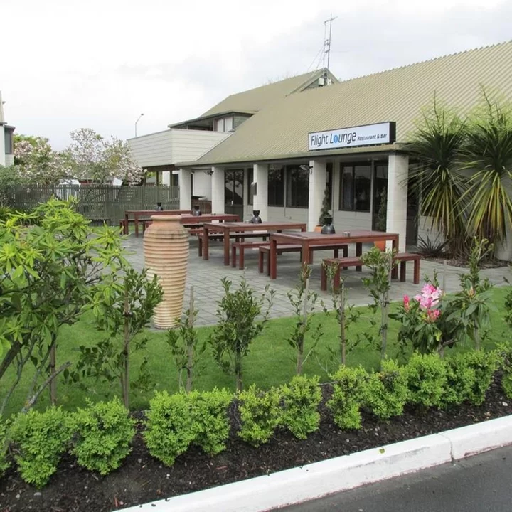 機場通道汽車旅館