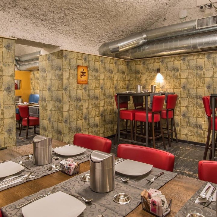 Navona Essence Hotel