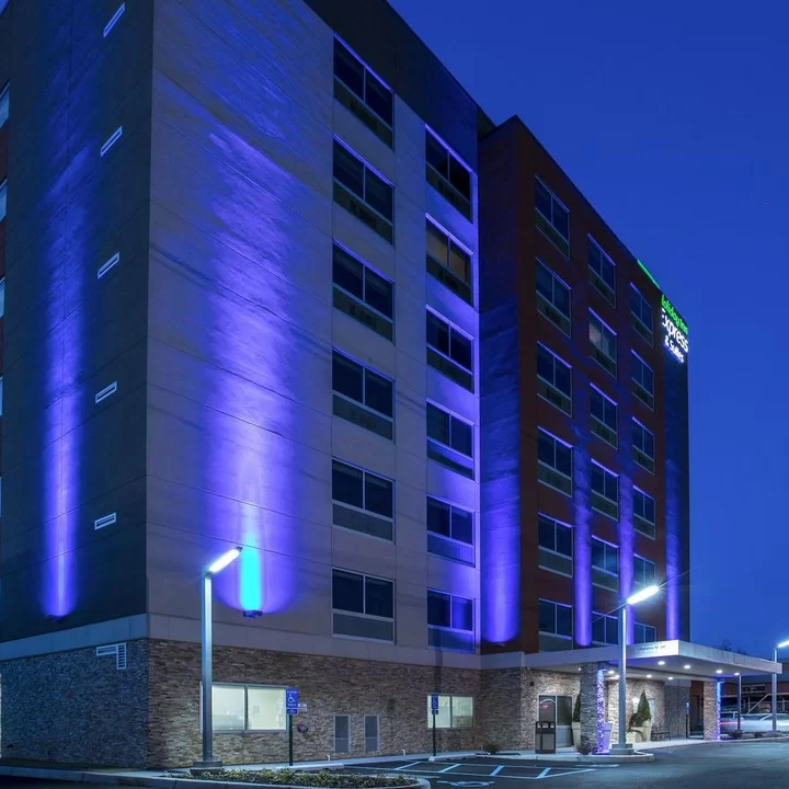 智選假日套房酒店-北澤西市-霍博肯