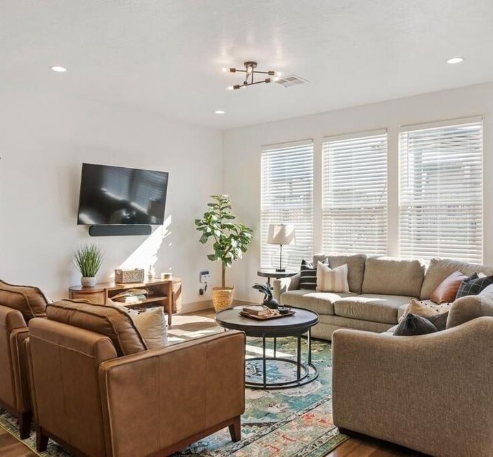 藍色瀉湖綠洲由RedAwning