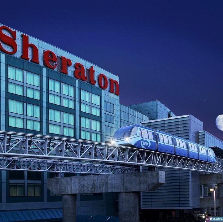 Sheraton Gateway Hotel in Toronto International Airport