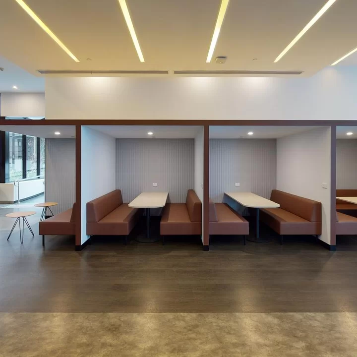 卡爾頓艾森絲酒店