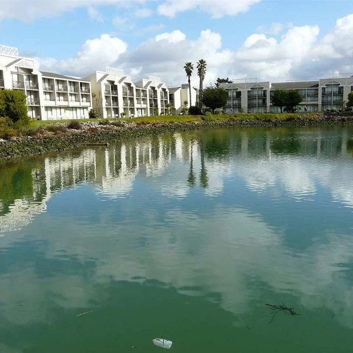 伯克利碼頭希爾頓逸林酒店