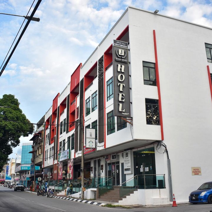 J套房酒店