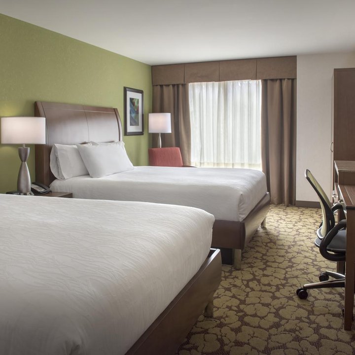 Hilton Garden Inn Chicago Downtown Riverwalk