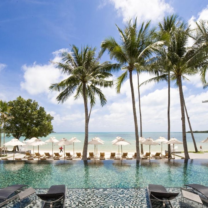 莎莉拉雅別墅套房酒店