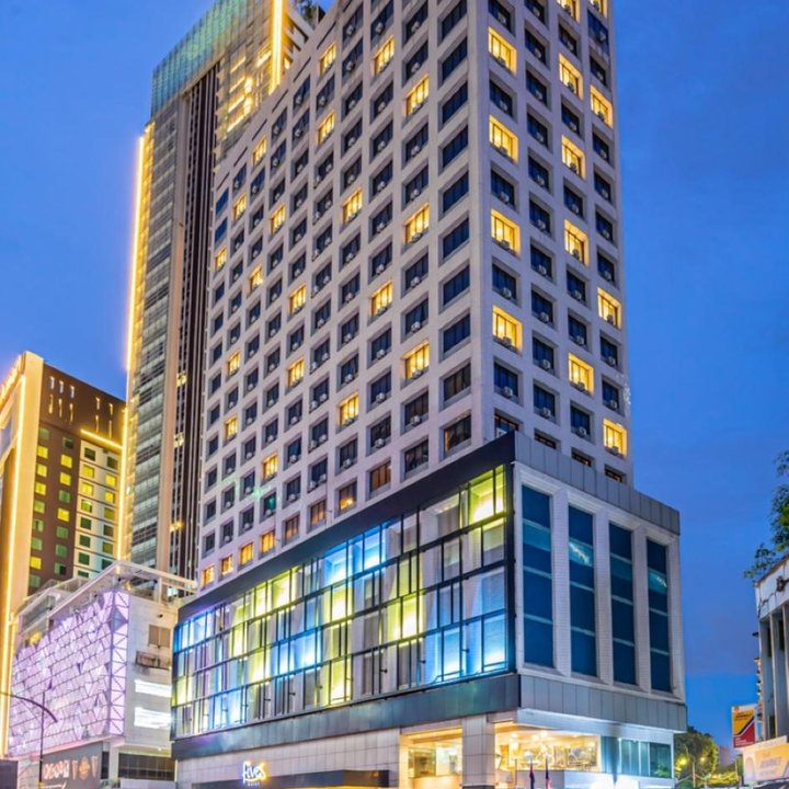 Fives Hotel Johor Bahru City Centre