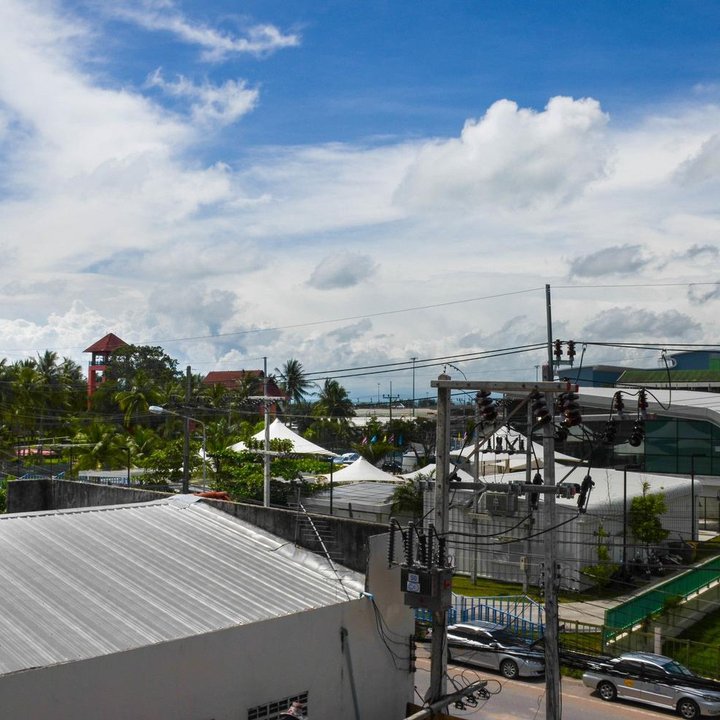 S2 Airport Residence