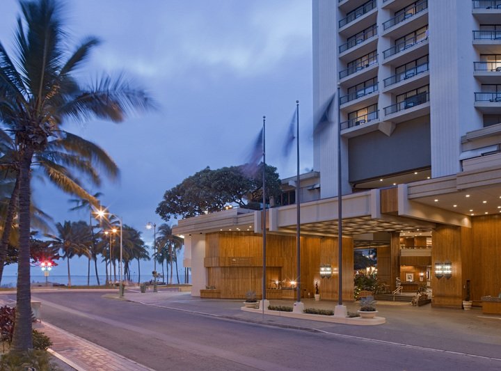 Hyatt Regency Waikiki Beach Resort & Spa