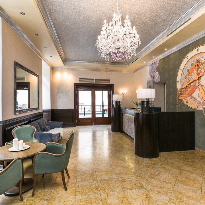 Hotel Caruso Old Town