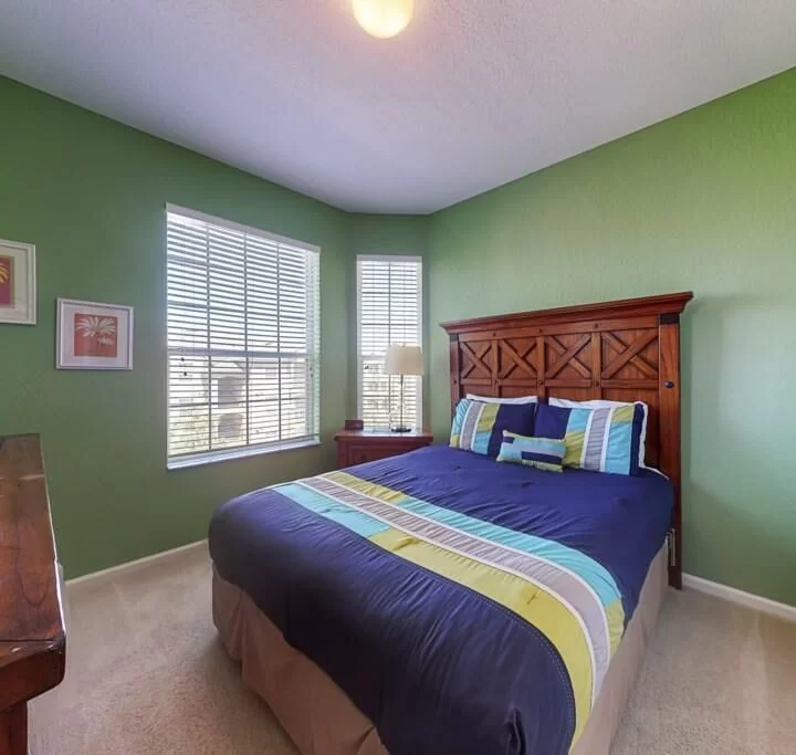 Gary's Windsor Hill's Condo