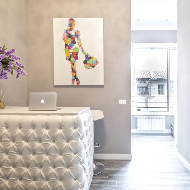 利亞豪華客房酒店