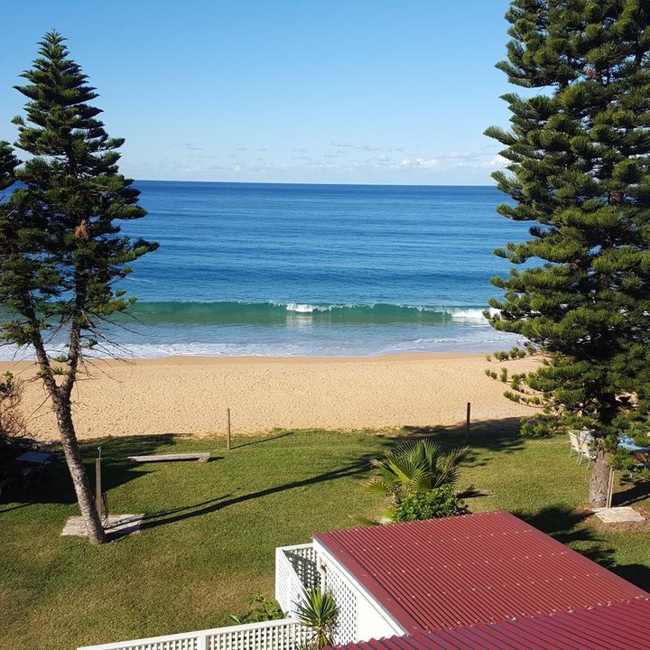 Coachhouse on the Beach