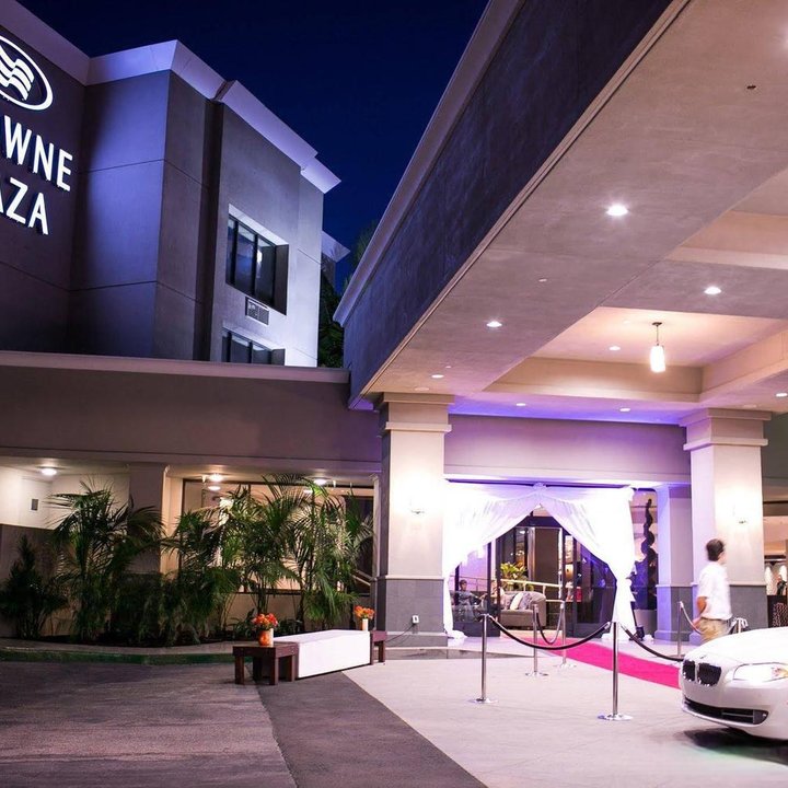 Crowne Plaza Costa Mesa Orange County, an IHG Hotel