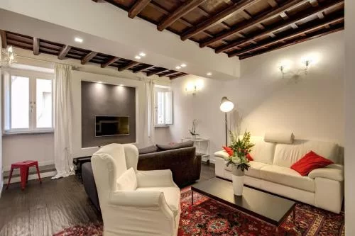 Campo De' Fiori Stylish White