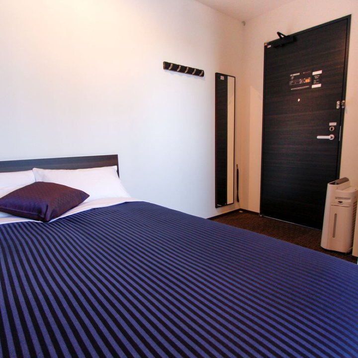HOTEL LiVEMAX Osaka Dome Mae Hotel