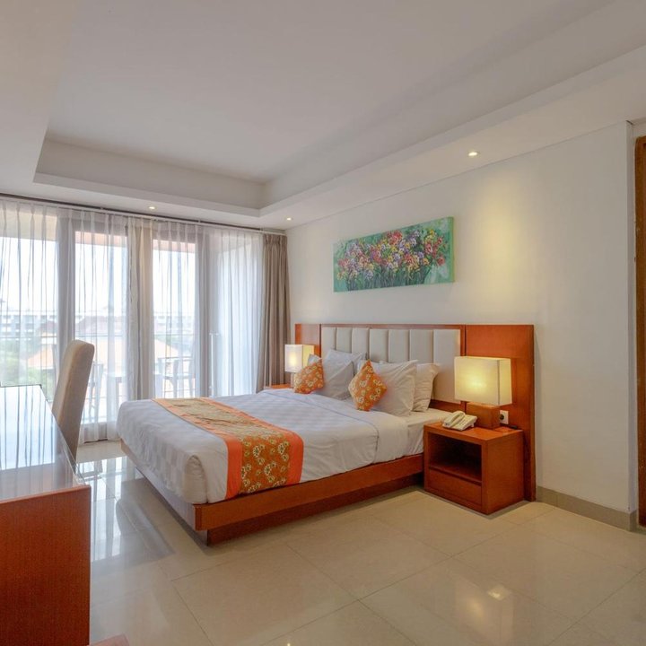 雷根太陽水療酒店