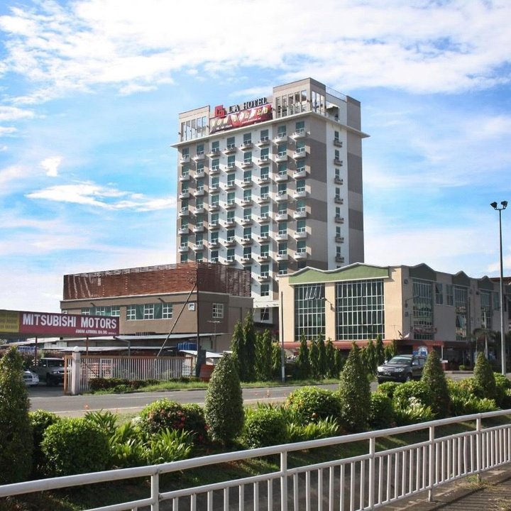 LA Hotel Tawau