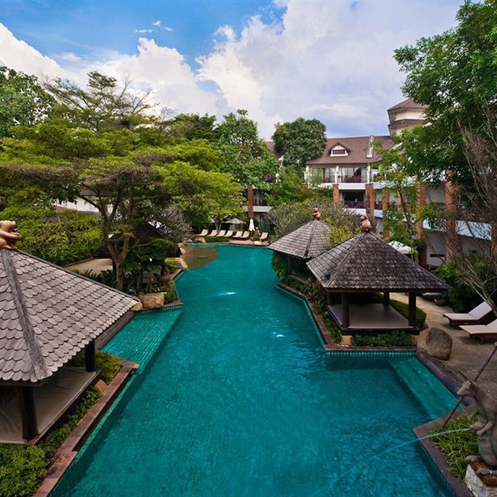 Woodlands Hotel and Resort Pattaya