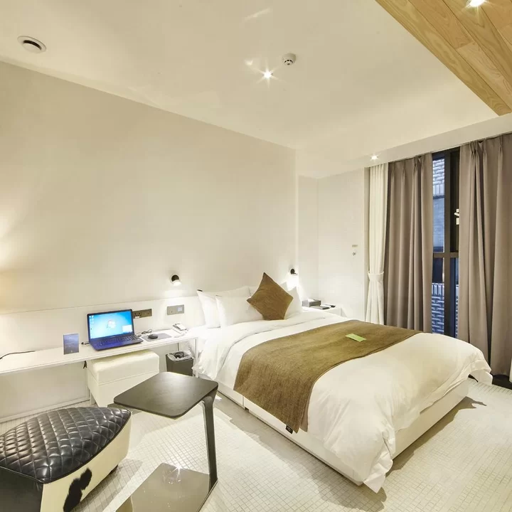 江南首哈達酒店