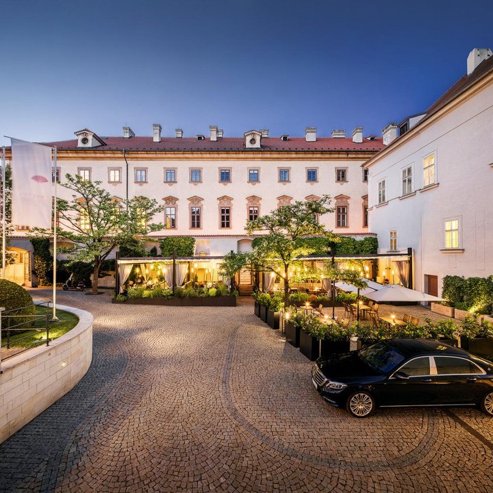 Mandarin Oriental, Prague