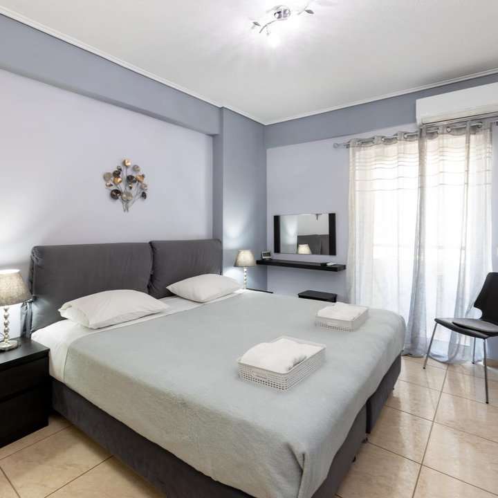 A&J Apartments or Rooms athens airport