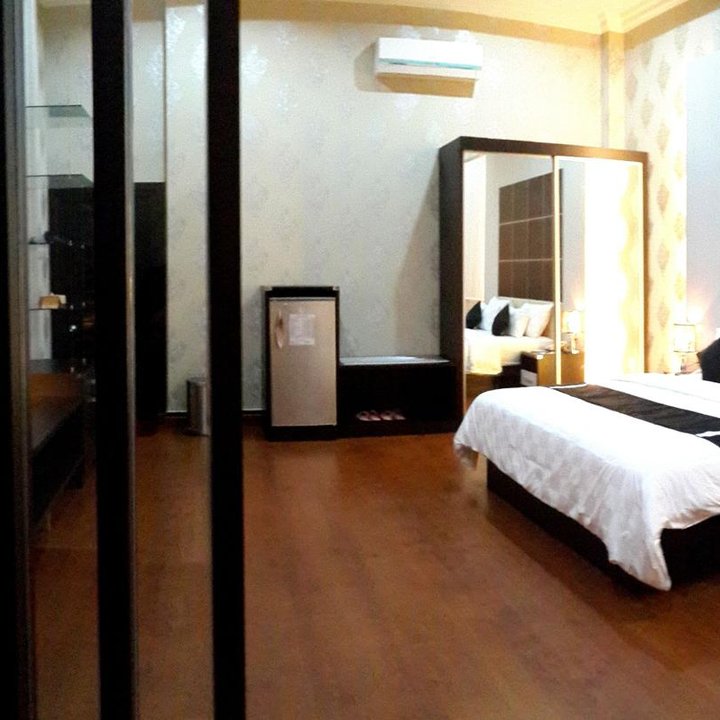 Hotel Harmony In Pontianak