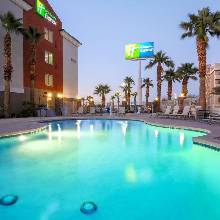 Holiday Inn Express Las Vegas - Stadium Area