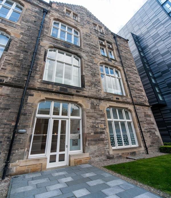 Luxury Quartermile Self Catering Apartment