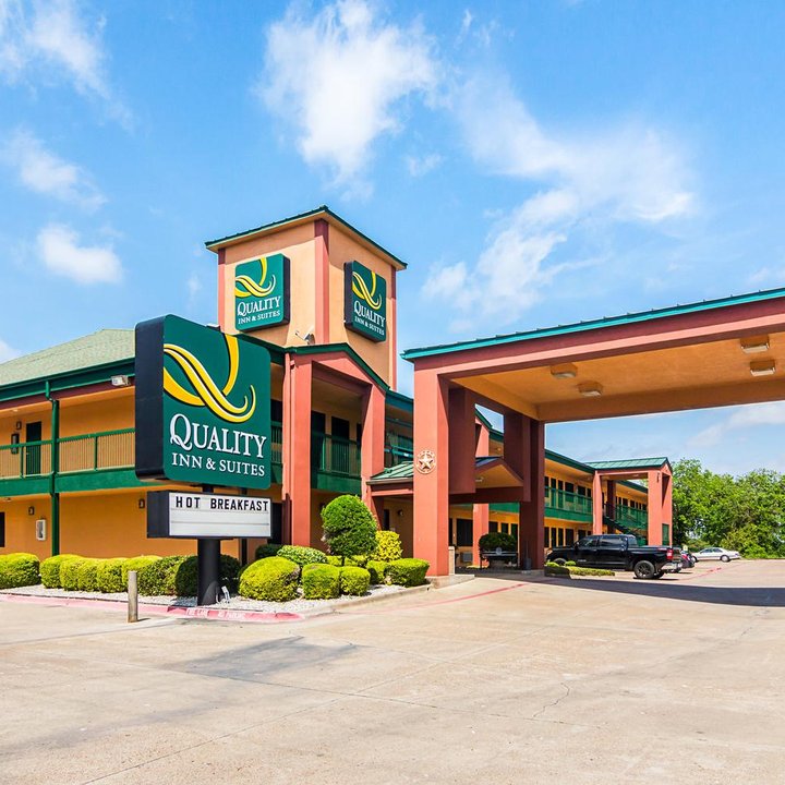 Quality Inn & Suites Garland - East Dallas